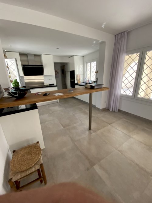 Rehabilitación integral de vivienda unifamiliar en Costacabana (Almería).