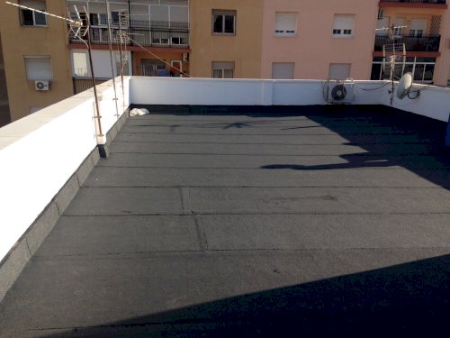 Rehabilitación de edificio en calle Pintor Fortuny (Almería)