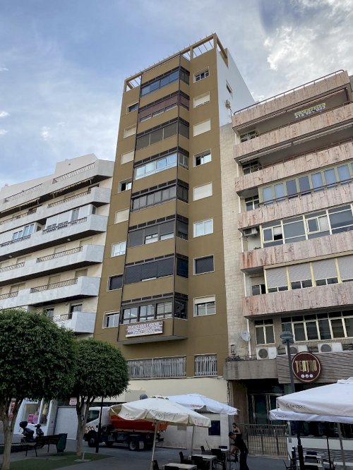 Rehabilitación de fachada en Plaza Marqués de Heredia (Almería)