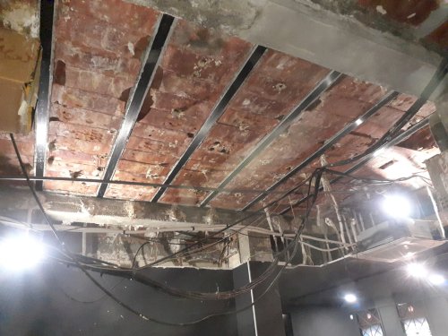 Reparación y refuerzo estructural en calle Marchales (Almería).