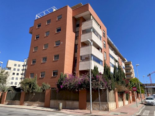 Reparaciones en Fachadas de Residencial en C/Palos de la Frontera