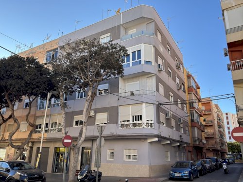 Rehabilitación de Edif. en Avda. Santa Isabel (Almería).